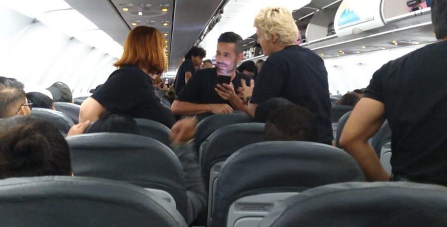 Pasajeros con destino a Cancún quedan varados por horas en aeropuerto de Guadalajara