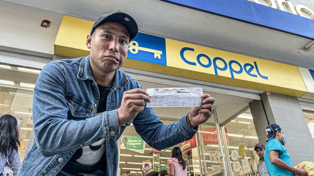 VIDEO: Youtuber mexicano Yulay sorprende a sus seguidores pagando sus deudas de Coppel de hasta 29 mil pesos