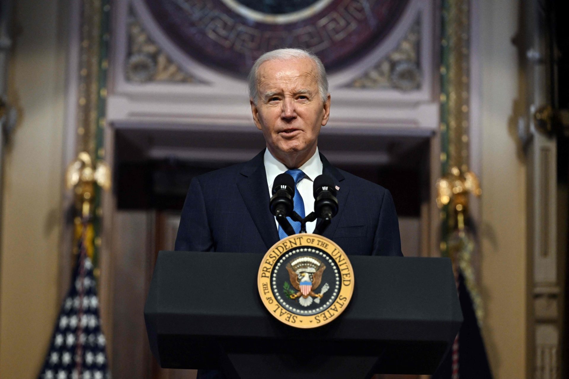 Biden enviará delegación de alto nivel a México para hablar de migración