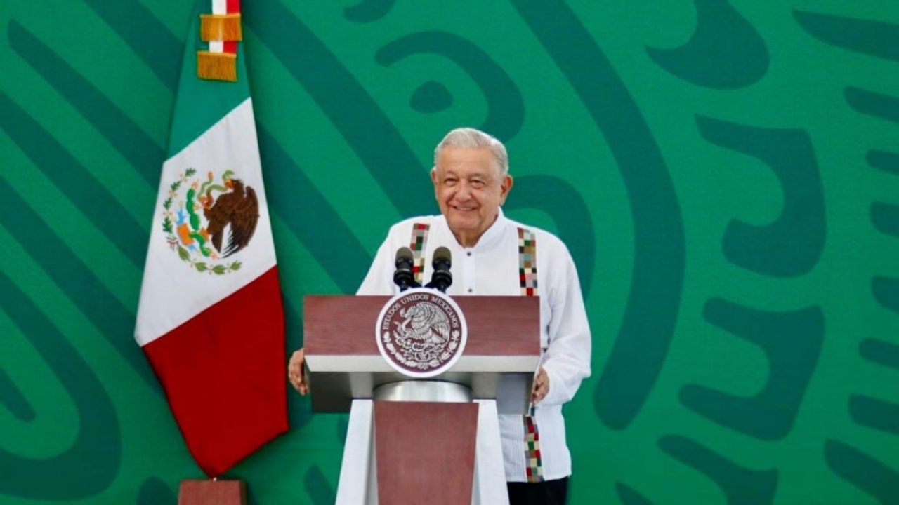 AMLO expresa que "ve muy bien" que obispos busquen negociar la paz con criminales