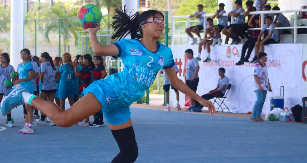 Realizan concentración de handball para conformar las selecciones de Quintana Roo