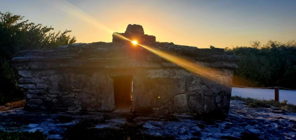 La Fundación de Parques y Museos invita a la comunidad a atestiguar la alineación del sol con el vestigio arqueológico de “El Caracol”