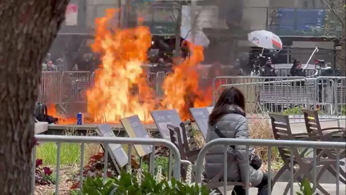 Muere hombre que se prendió fuego frente a tribunal de NY donde se llevaba juicio a Trump