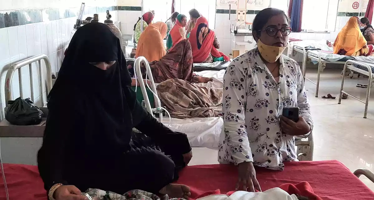 Mueren quemados 7 bebés tras incendio en hospital en la India