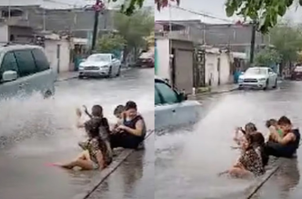 VIDEO: Niños se vuelven virales por jugar en inundaciones de Monterrey