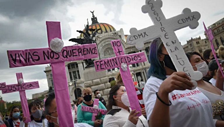 Conmoción en Puebla por el feminicidio de una maestra a manos de su hijo