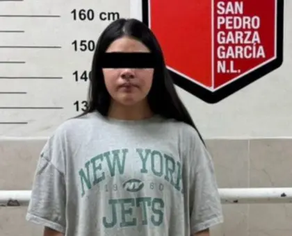 Joven es detenida por robar 2 mil pesos en cosméticos