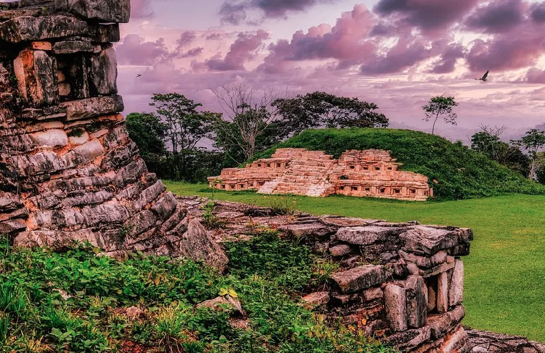 Científicos descubren “por accidente” ciudad maya oculta por vegetación en Campeche, México