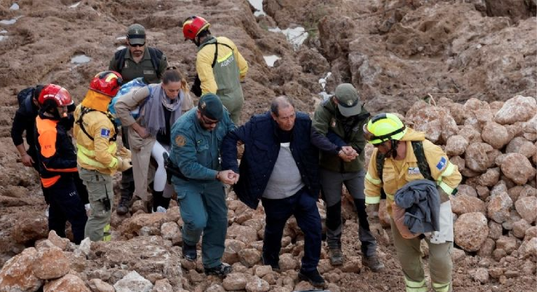 “Mi hijo me llamó para despedirse”: las secuelas de la tragedia por las inundaciones en España