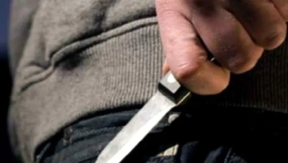 Joven chino ataca a niños con cuchillo en barrio de Suiza