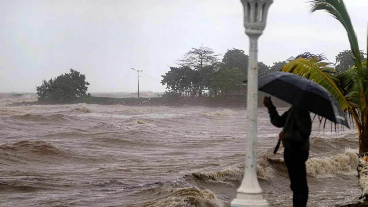 VIDEO: Así fue el paso de la tormenta tropical Sara por Belice