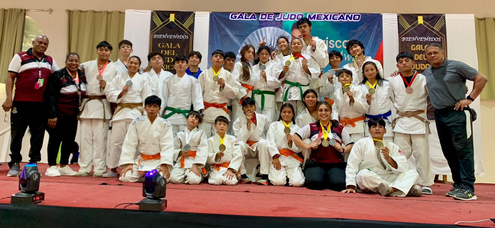 Judocas quintanarroenses obtienen 20 preseas en el Torneo Nacional “Gala de Judo Mexicano 2024