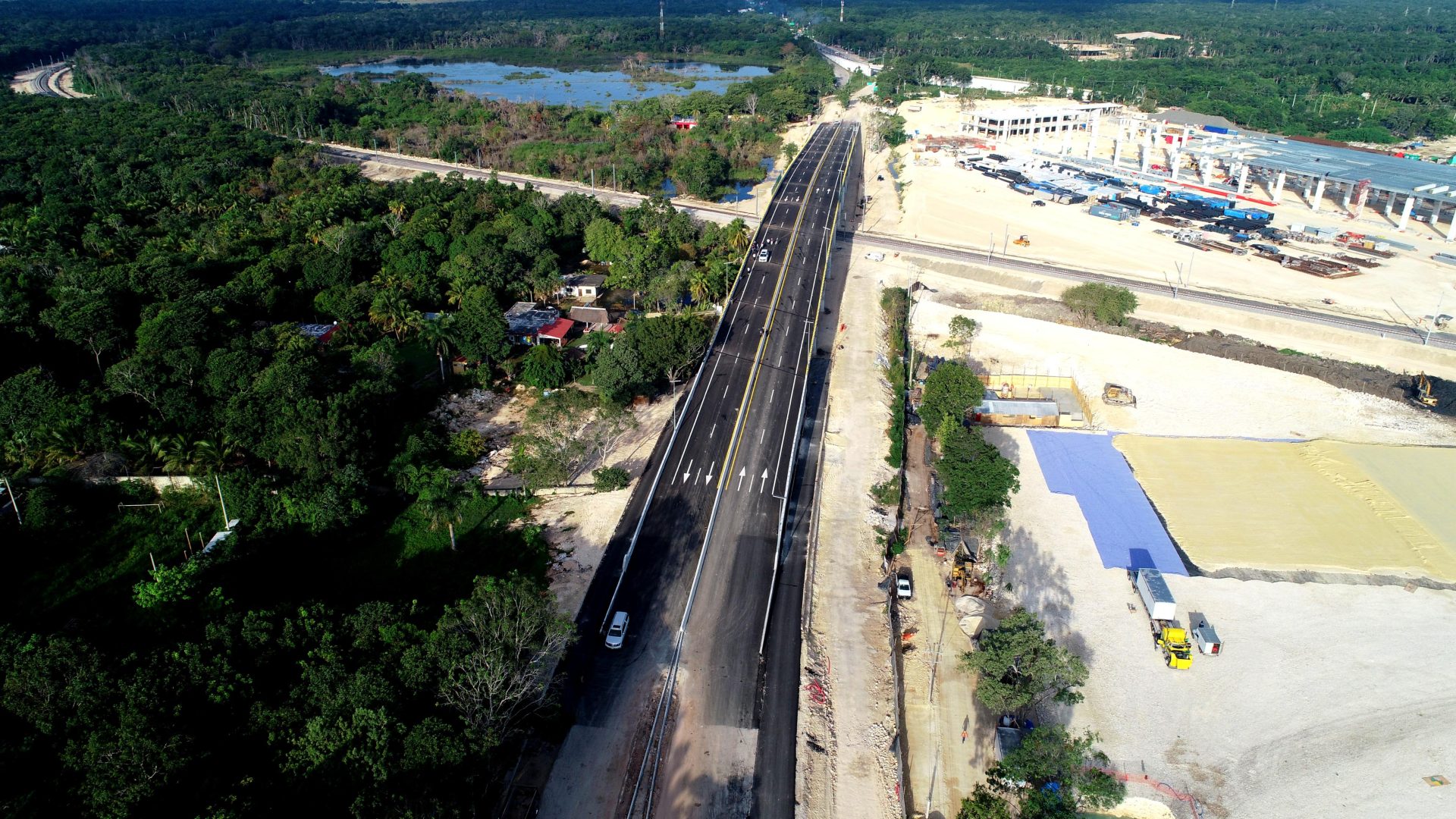 Puente de acceso a Chetumal