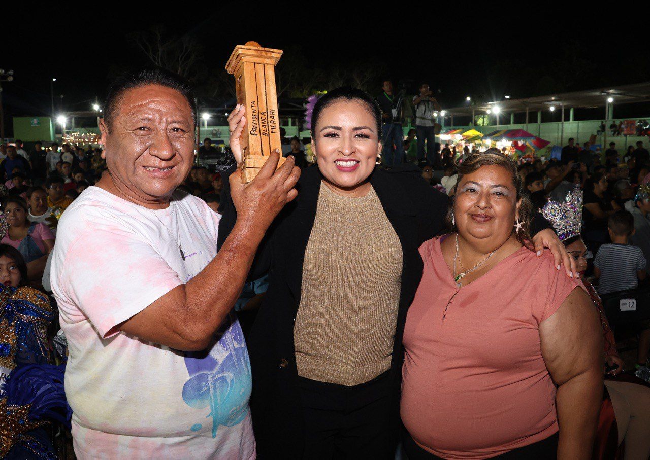 Felicita Blanca Merari a los leonenses por su participación destacable en el Carnaval 2025