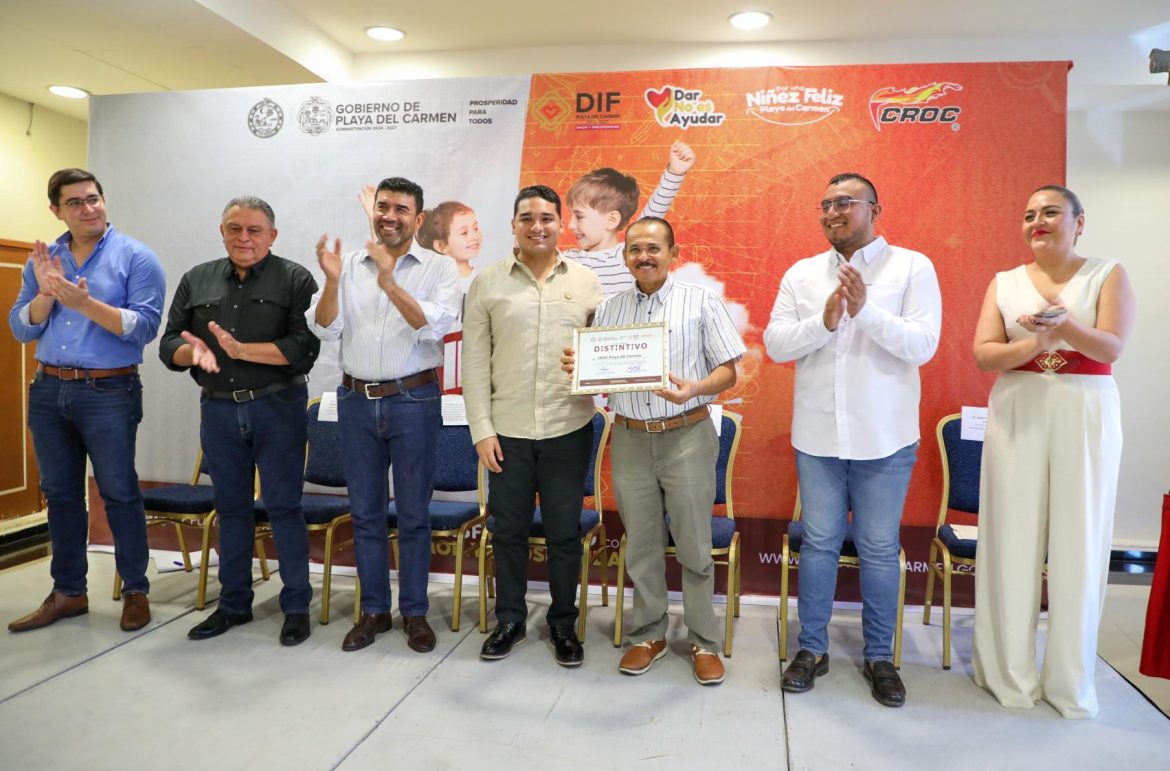 Brinda DIF Playa del Carmen plática sobre el trabajo infantil a agremiados de la CROC