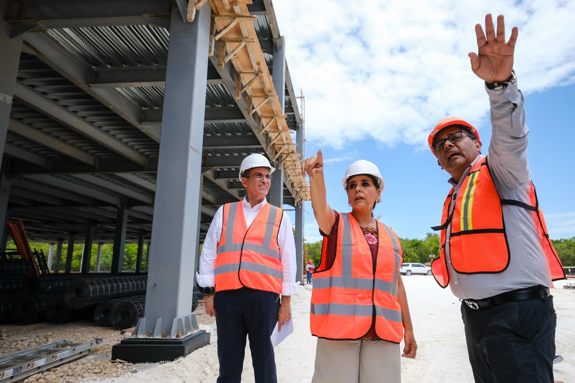 hospital general de Chetumal, para beneficio de más de 270 mil personas: Mara Lezama