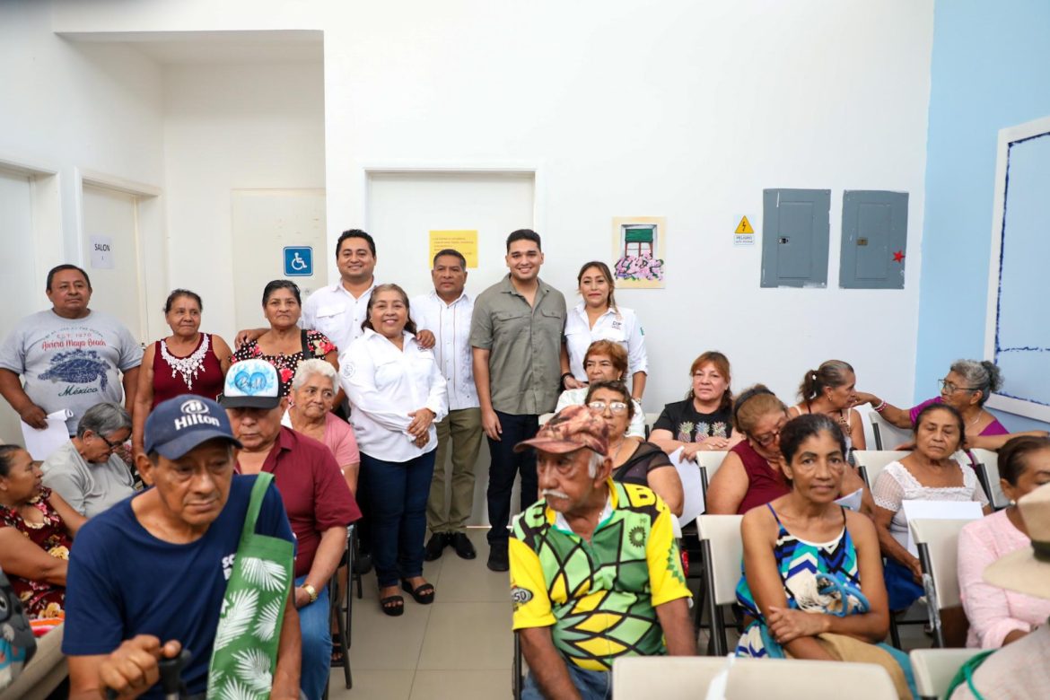 DIF Playa del Carmen entrega apoyos alimentarios en Puerto Aventuras