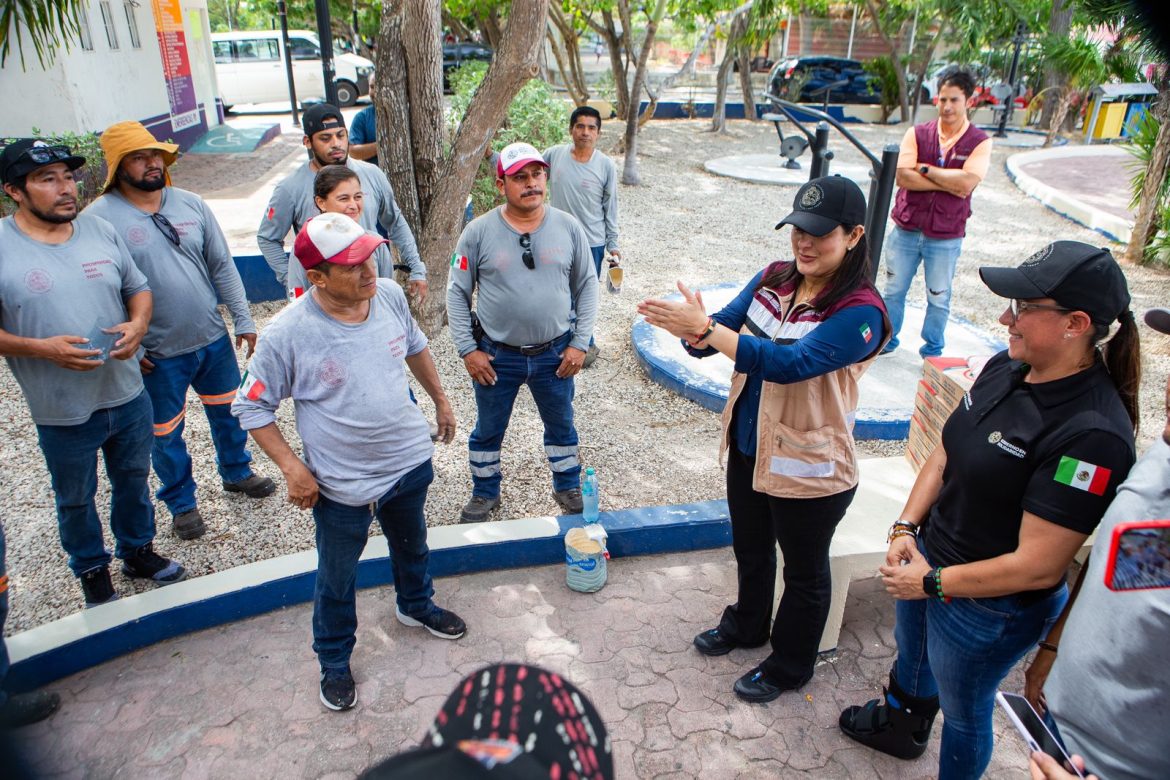 inicia histórica rehabilitación de 376 parques con color Arena Playa