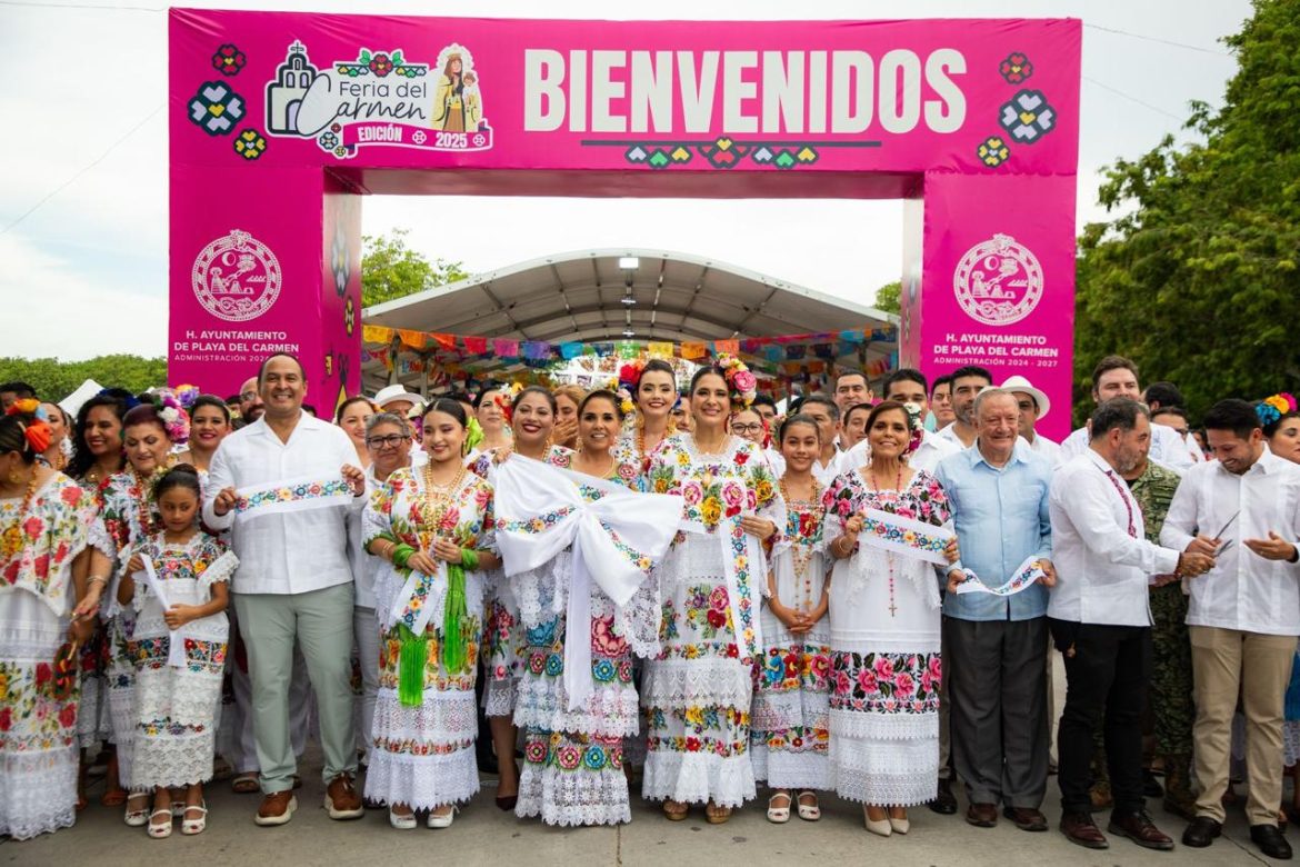 Mara Lezama y Estefanía Mercado inauguran la Feria del Carmen 2025