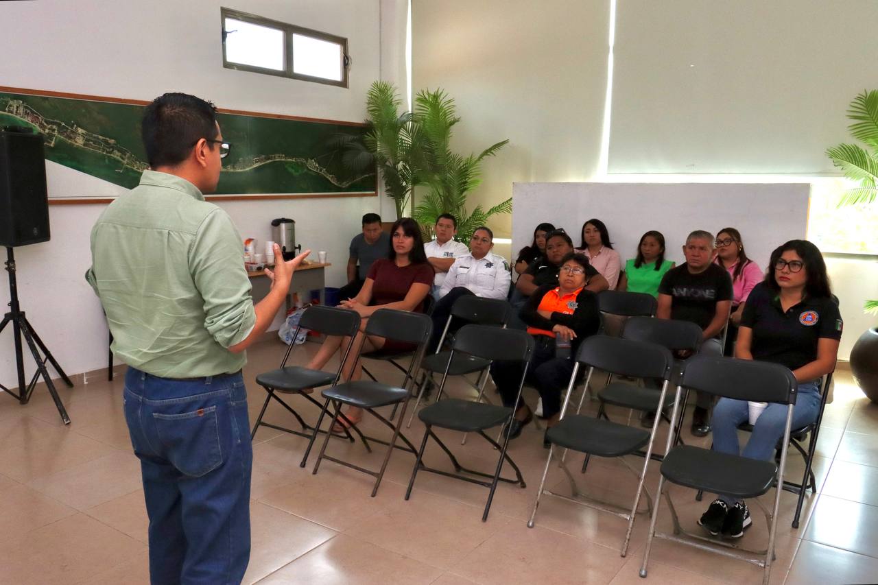 Instruyen a servidores públicos de Puerto Morelos en derechos de las persona privadas de su libertad