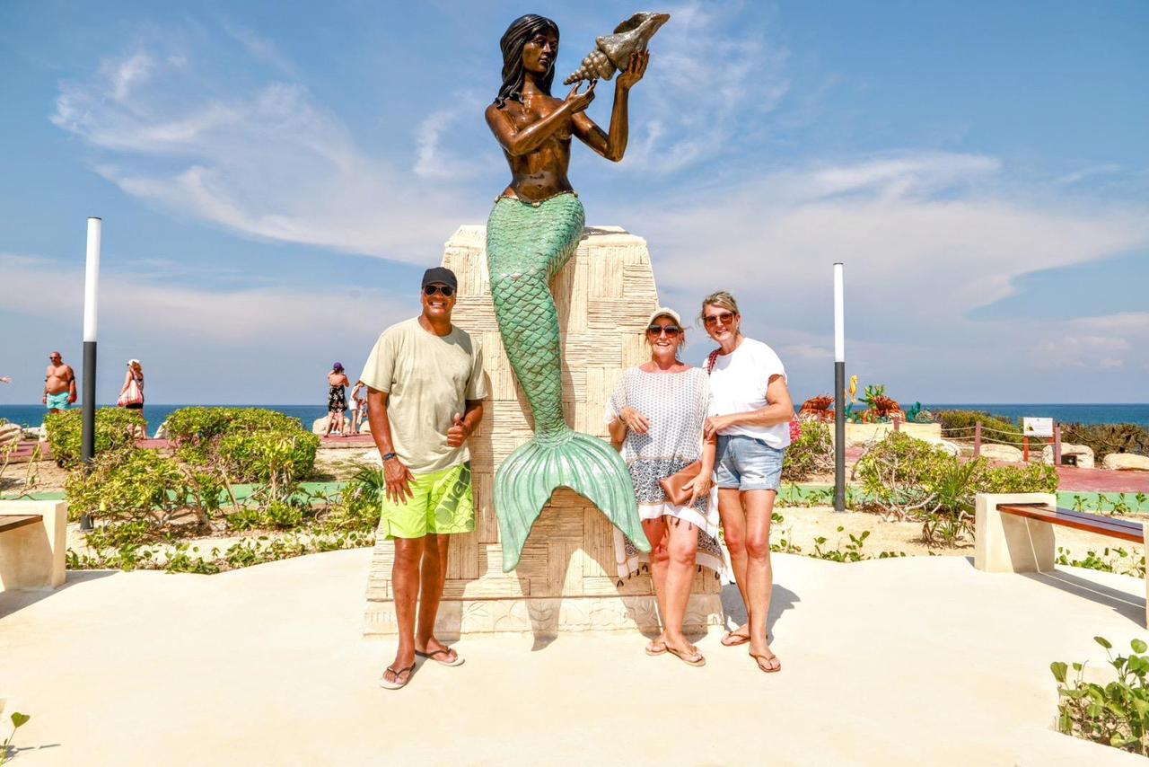 escultura “Mujer Isleña”