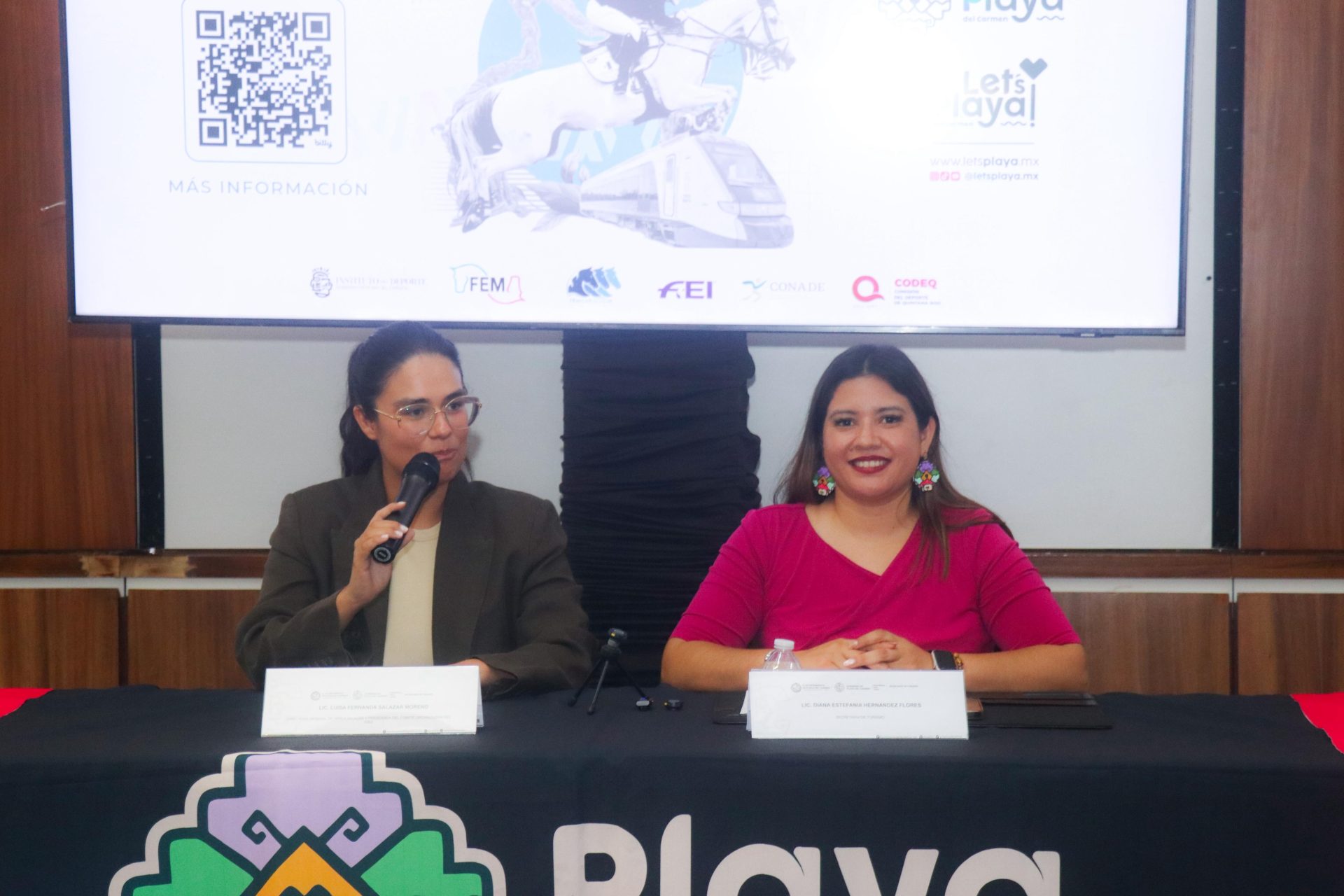 Playa del Carmen el Primer Campeonato Internacional de Salto Ecuestre