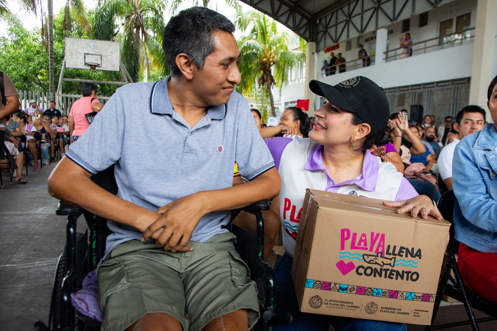Playa Llena Corazón Contento