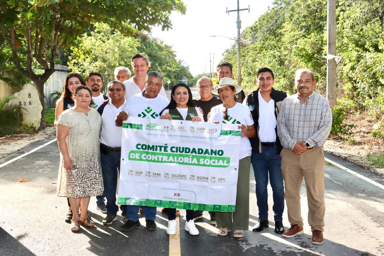 Blanca Merari Tziu Muñoz inauguró la pavimentación de la calle Mario Villanueva Madrid en el tramo comprendido entre las calles 7 y 10 de la zona urbana.