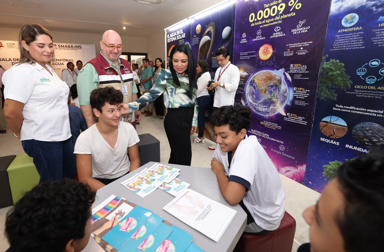 Inaugura Blanca Merari la “Exposición Temporal De Cultura Del Agua”