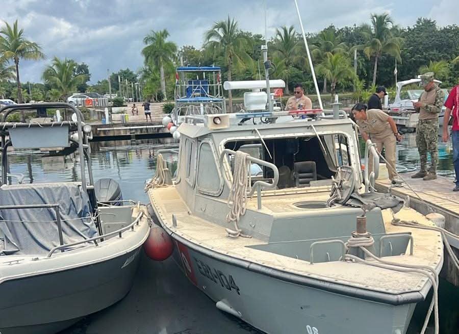 Explosión en embarcación en Cozumel deja varios lesionado