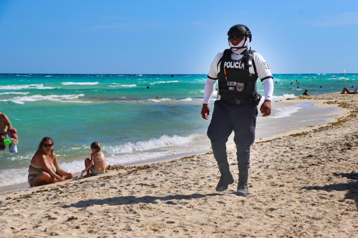 Mantiene SSC vigilancia permanente en playas y zona turística de Playa del Carmen