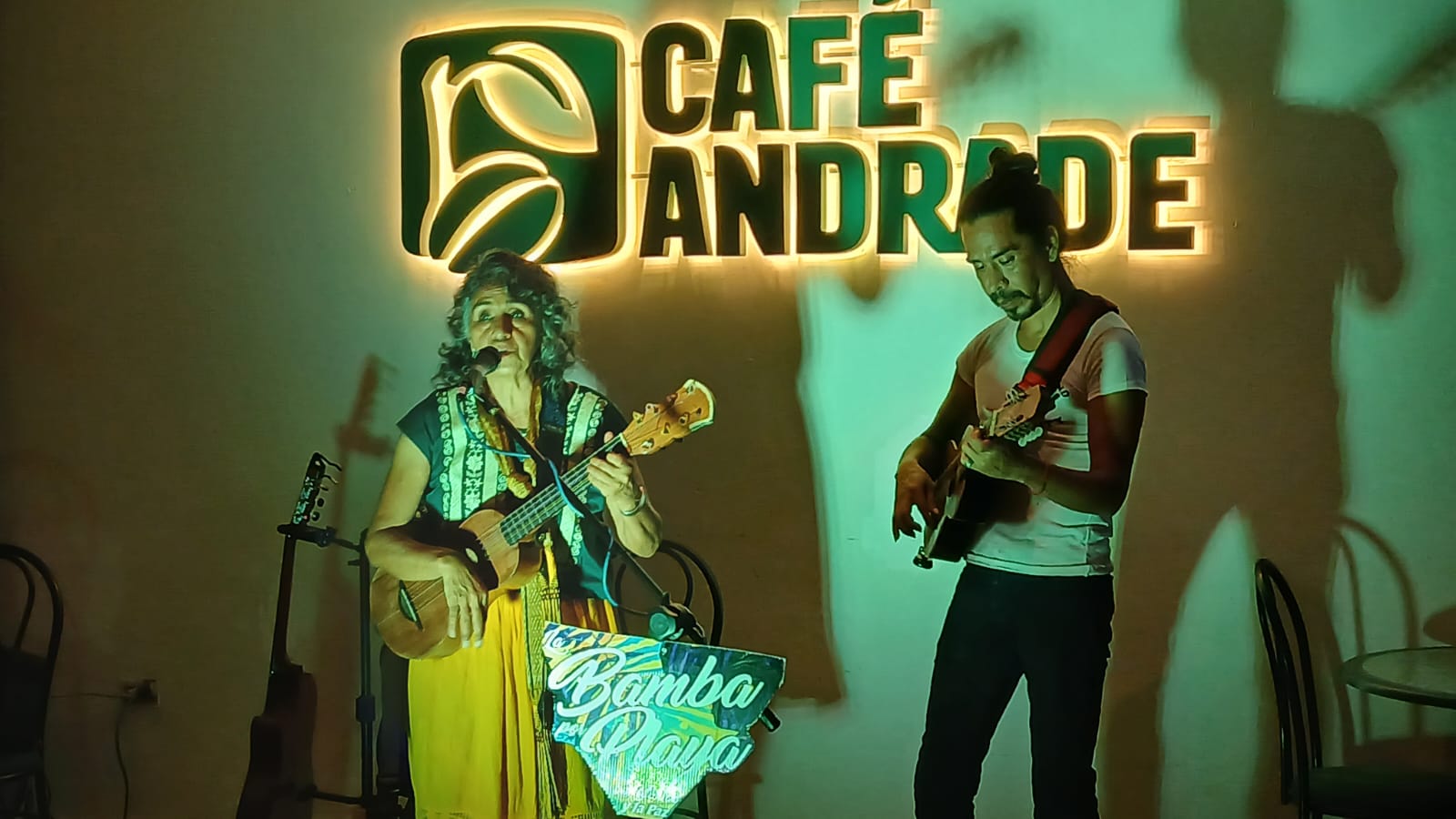 ECOS DE LA BAMBA por Playa